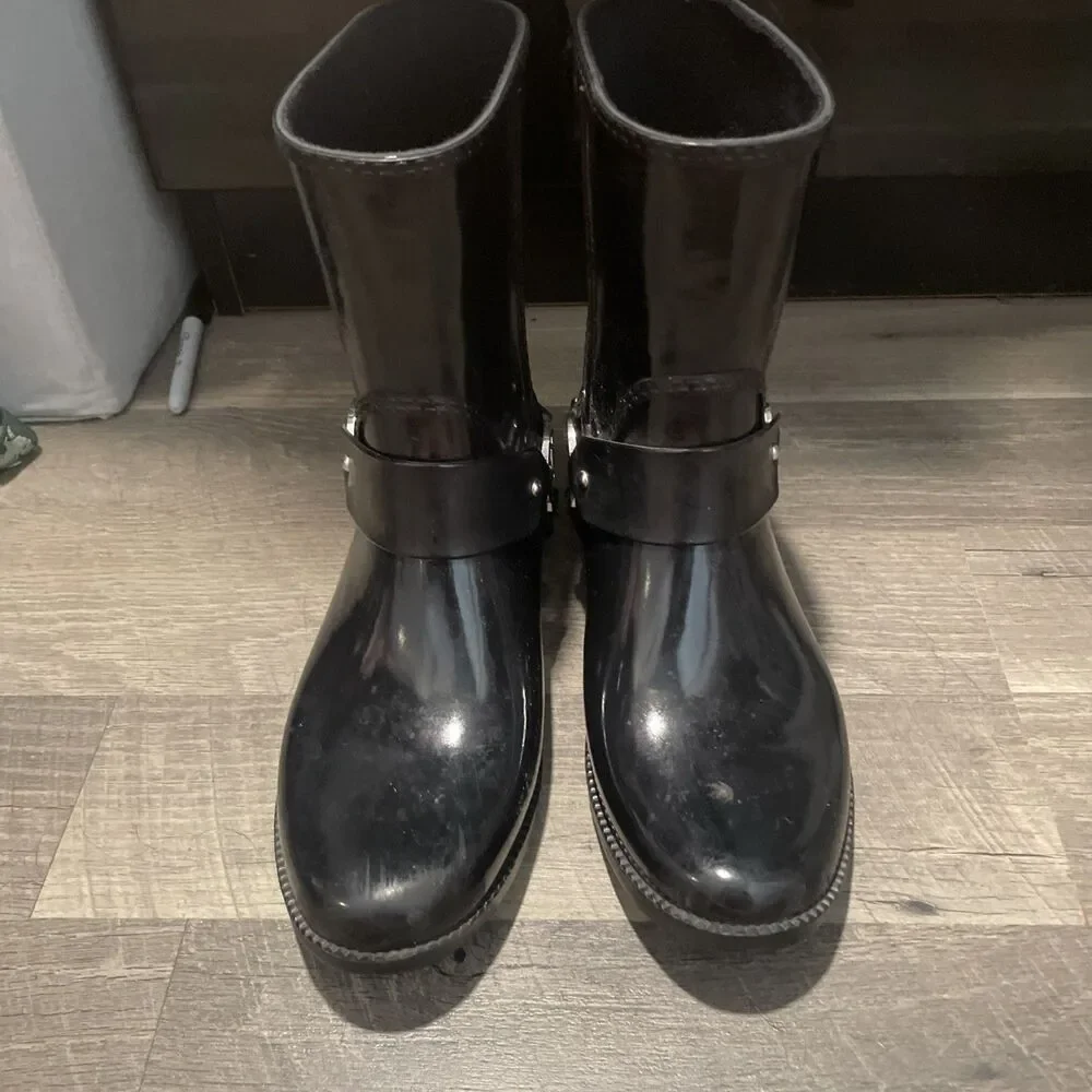 Michael Kors Fulton Harness Rain Boots Black Glossy Mid Calf Women’s Sz 10